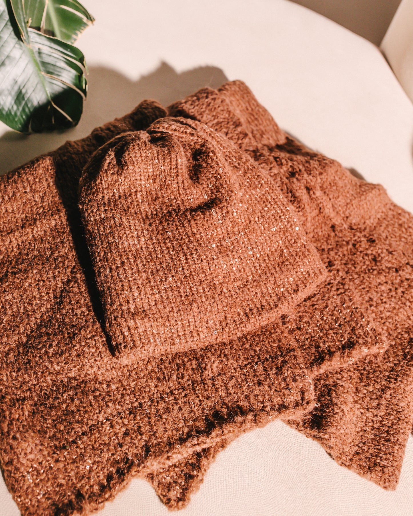 Two-layer woolen hat and scarf set