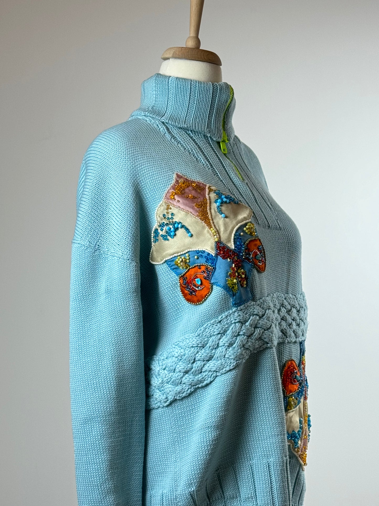 Blue virgin wool Pullover with embroidery